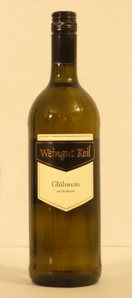Glühwein aus Weißwein
